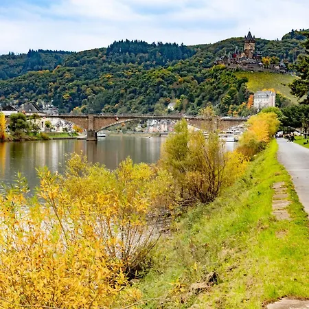 Appartement Mosel Liebe, Modernes Mit Moselblick