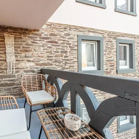 Mosel Liebe, Modernes Mit Moselblick Appartement *