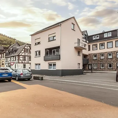 Daire Mosel Liebe, Modernes Mit Moselblick *