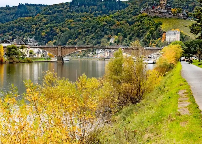 公寓 Mosel Liebe, Modernes Mit Moselblick